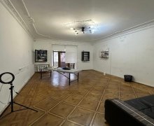 kiraye aylıq ev Sahil m., Sahil bağı, Səbail r.