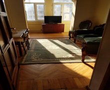 Satılır Köhnə Tikili Nizami m., Yasamal r.