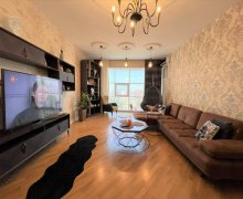 Satılır Yeni Tikili Azadlıq m., Binəqədi r.