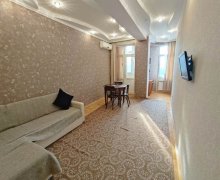 Kirayə (aylıq) Yeni Tikili Elmlər akademiyası m., Yasamal r.