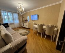 Satılır Köhnə Tikili 1-ci mikrorayon r., Sumqayıt ş.