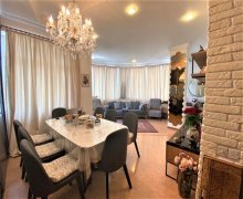 Satılır Yeni Tikili Elmlər akademiyası m., Yasamal r.