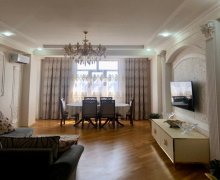 ehmedlide 3 otaqli evler Əhmədli m., Əhmədli, Xətai r.