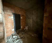 Satılır Yeni Tikili İnşaatçılar m., Yeni Yasamal qəs., Yasamal r.