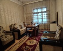 Satılır Köhnə Tikili İnşaatçılar m., Yeni Yasamal qəs., Yasamal r.