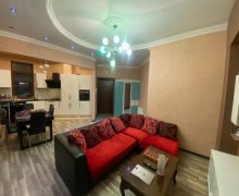 Satılır Yeni Tikili Elmlər akademiyası m., Yasamal qəs., Yasamal r.