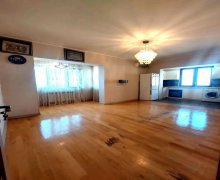 Satılır Köhnə Tikili Əhmədli m., Əhmədli, Xətai r.