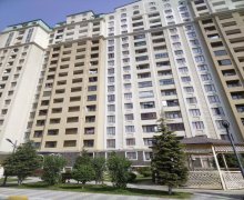 Satılır Yeni Tikili Memar Əcəmi m., 2-ci mikrorayon, Nəsimi r.