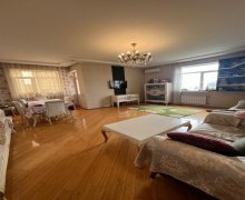 Satılır Yeni Tikili Elmlər akademiyası m., Yasamal r.