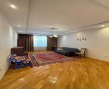 Satılır Yeni Tikili İnşaatçılar m., Yasamal qəs., Yasamal r.