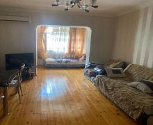 Satılır Köhnə Tikili İnşaatçılar m., Yeni Yasamal qəs., Yasamal r.