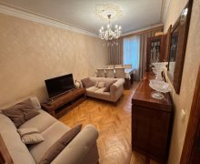 Satılır Köhnə Tikili Həzi Aslanov m., H.Aslanov qəs., Xətai r.