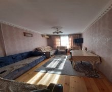 Satılır Köhnə Tikili Xalqlar dostluğu m., Yeni Günəşli qəs., Suraxanı r.