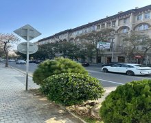 Satılır Köhnə Tikili Nizami m., Nəsimi r.