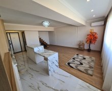 Satılır Köhnə Tikili Elmlər akademiyası m., Yasamal r.