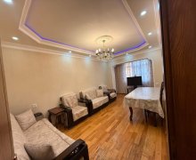 Satılır Köhnə Tikili Azadlıq m., 7-ci mikrorayon, Binəqədi r.