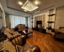 Satılır Yeni Tikili Memar Əcəmi m., 3-cü mikrorayon, Nəsimi r.