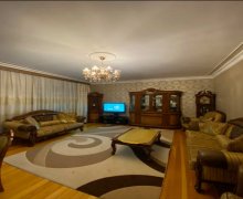 kend ehmedlide aylıq kiraye heyet evleri/villa Əhmədli m., kənd Əhmədli, Xətai r.