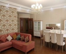 Kirayə (aylıq) Yeni Tikili Elmlər akademiyası m., Yasamal r.