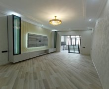 Satılır Yeni Tikili Xırdalan ş.