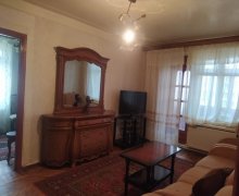 Kirayə (aylıq) Köhnə Tikili Elmlər akademiyası m., Yasamal r.