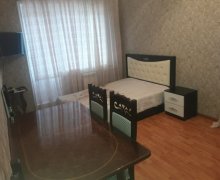 Satılır Köhnə Tikili Əhmədli m., Əhmədli, Xətai r.