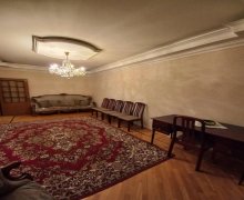 Kirayə (aylıq) Köhnə Tikili Neftçilər m., 8-ci kilometr, Nizami r. Kirayə (aylıq) Köhnə Tikili Neftçilər m., 8-ci kilometr, Nizami r.