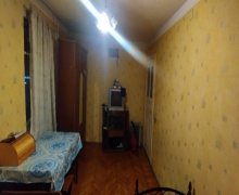 Satılır Köhnə Tikili Elmlər akademiyası m., Yasamal qəs., Yasamal r.