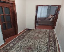 Satılır Köhnə Tikili Qaraçuxur qəs., Suraxanı r.