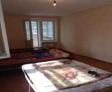 Kirayə (aylıq) Köhnə Tikili 8-ci mikrorayon, Binəqədi r.