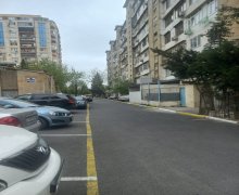 Satılır Köhnə Tikili Azadlıq m., Binəqədi r.