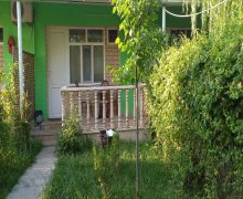 Kirayə (günlük) Həyət evi/villa Oğuz ş. Kirayə (günlük) Həyət evi/villa Oğuz ş.