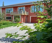 sekide günlük kiraye evler/villa Şəki ş.