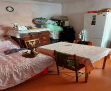 1 otaqli heyet evi satilir/villa Nizami m., Nəsimi r.