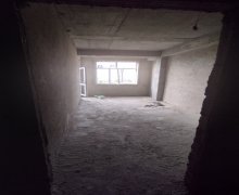 Satılır Yeni Tikili Xırdalan ş. Satılır Yeni Tikili Xırdalan ş.