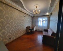 Satılır Yeni Tikili Qaraçuxur qəs., Suraxanı r.