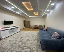 Satılır Yeni Tikili Qaraçuxur qəs., Suraxanı r.