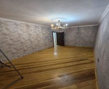 Satılır Köhnə Tikili Əhmədli m., Əhmədli, Xətai r.