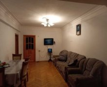 Satılır Köhnə Tikili Qara Qarayev m., Nizami r.