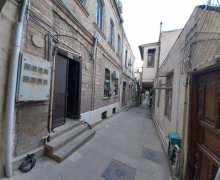 iceri seherde aylıq kiraye evler İçərişəhər m., Səbail r.