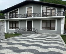 Kirayə (günlük) Həyət evi/villa Qax ş.