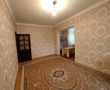 Satılır Köhnə Tikili Memar Əcəmi m., 9-cu mikrorayon, Binəqədi r.