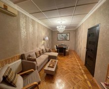 Satılır Həyət evi/villa Qara Qarayev m., Nizami r. Satılır Həyət evi/villa Qara Qarayev m., Nizami r.