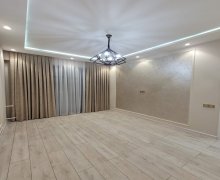 Satılır Yeni Tikili 28 May m., Nəsimi r.