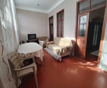 28 mayda aylıq kiraye heyet evleri/villa 28 May m., Nəsimi r.