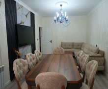 Satılır Köhnə Tikili Gənclik m., 8-ci mikrorayon, Binəqədi r.