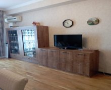 Satılır Yeni Tikili Yeni Günəşli qəs., Suraxanı r.