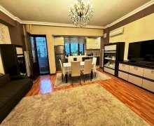 Satılır Yeni Tikili Xalqlar dostluğu m., 8-ci kilometr, Nizami r.