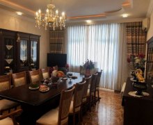 Satılır Yeni Tikili Memar Əcəmi m., 5-ci mikrorayon, Nəsimi r.