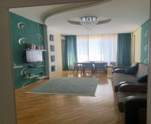 7-ci mkr-da satılan evlər Azadlıq m., 7-ci mikrorayon, Binəqədi r.